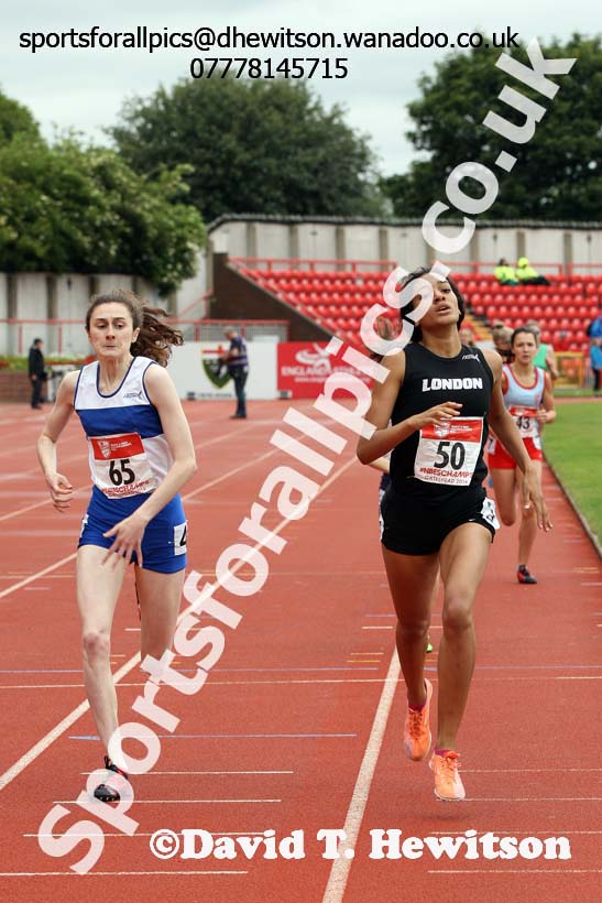 Inter girls 800 metres, English Schools Track and Field. Photo: David T. Hewitson/Sports for All Pics